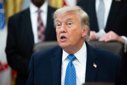 Trump amenaza acabar por la vía militar a Irán tras ataques